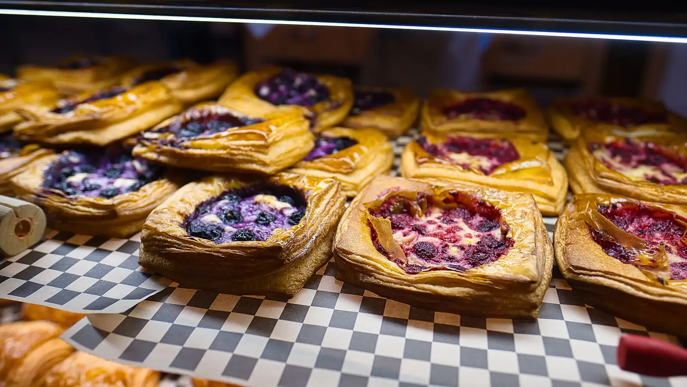 Fruit pastries in a bakery display case. The photo was not taken in Panama City.
